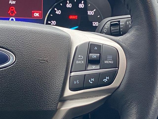 Certified 2023 Ford Explorer XLT w/ Equipment Group 202A image 9