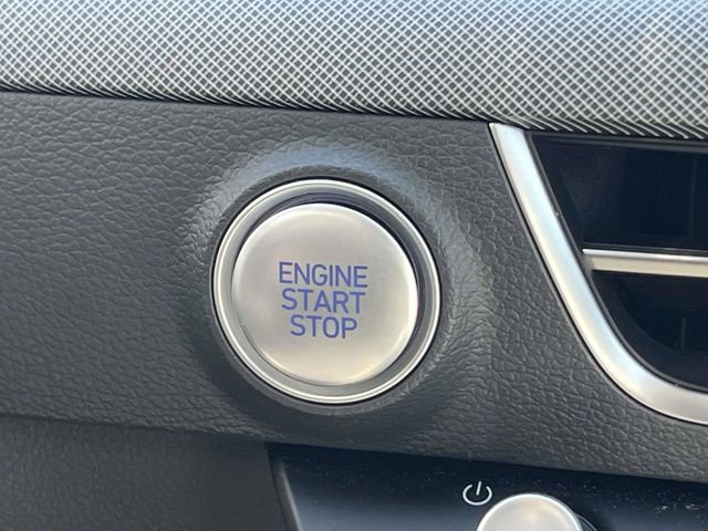 Used 2025 Hyundai Sonata SE FWD image 23