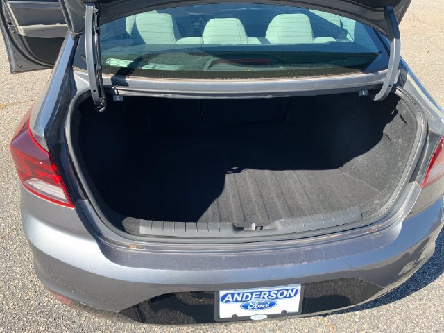 Used 2019 Hyundai Elantra SEL FWD image 11