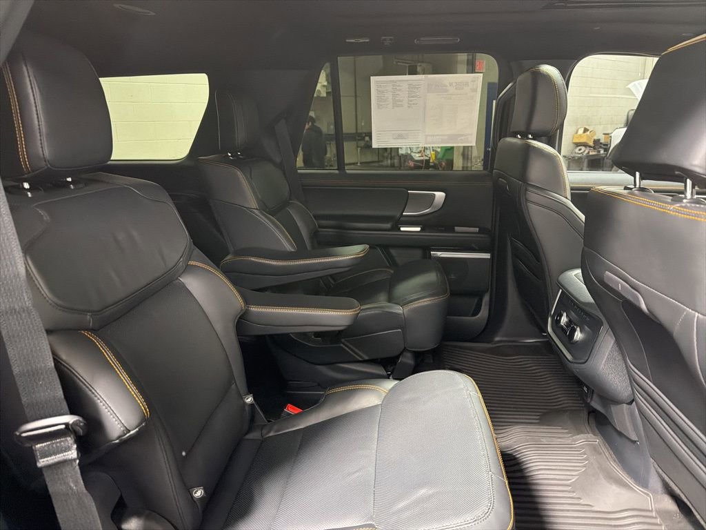 Certified 2025 Ford Expedition Tremor AWD/4WD image 10