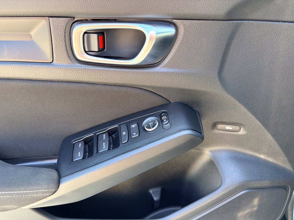 Used 2023 Honda Civic Sport image 19