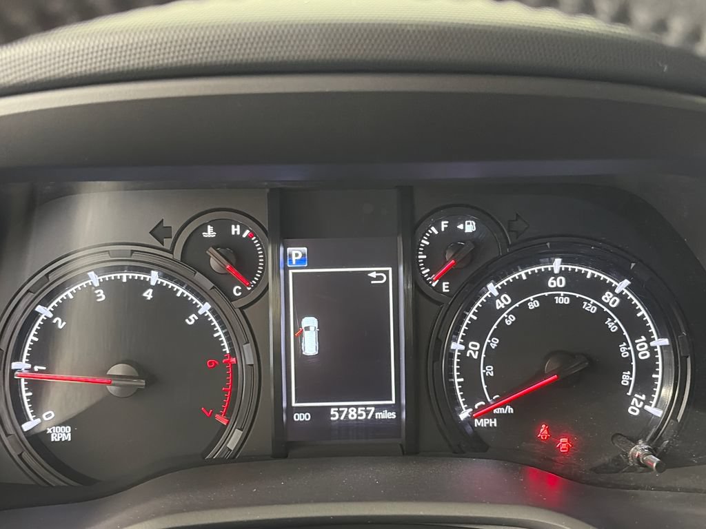 Used 2020 Toyota 4Runner 4WD image 15