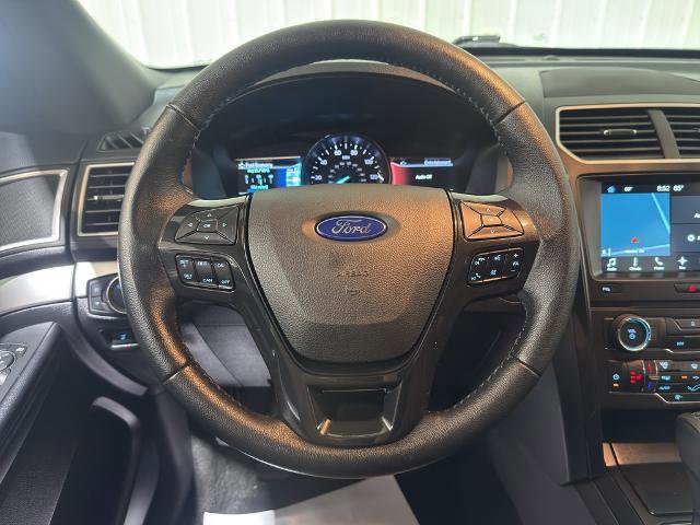 Certified 2017 Ford Explorer XLT w/ Equipment Group 202A image 8