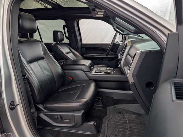 Certified 2020 Ford Expedition XLT w/ Equipment Group 202A AWD/4WD image 23