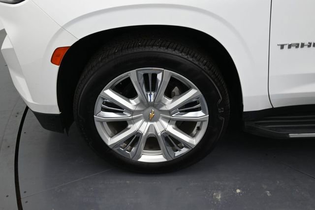 Used 2022 Chevrolet Tahoe High Country AWD/4WD image 11