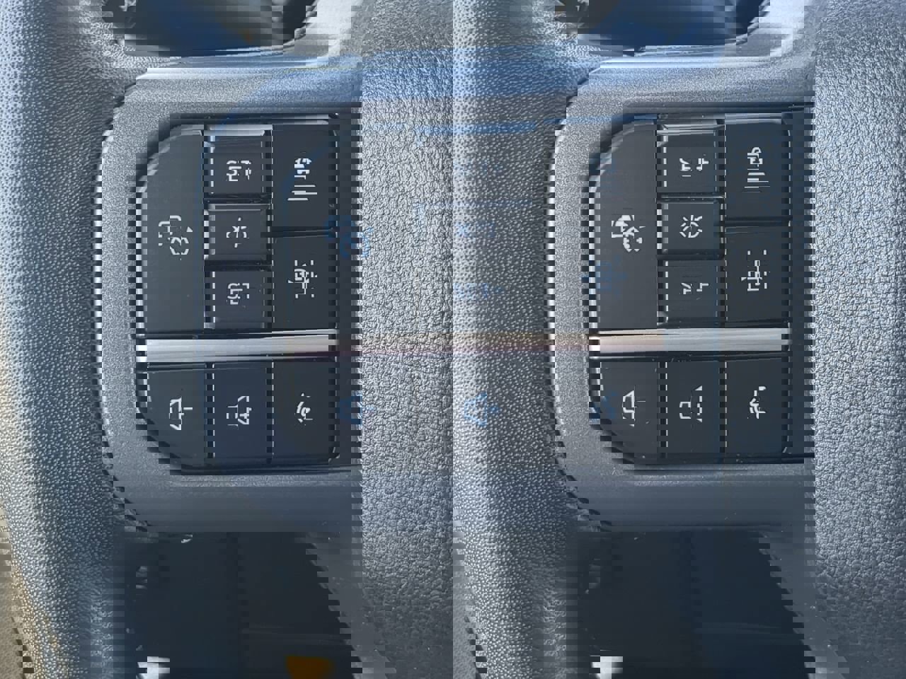 Certified 2023 Ford F150 Lariat w/ Equipment Group 502A High image 24