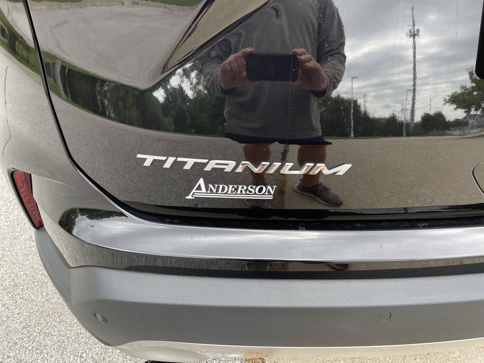 Certified 2024 Ford Edge Titanium AWD/4WD image 37