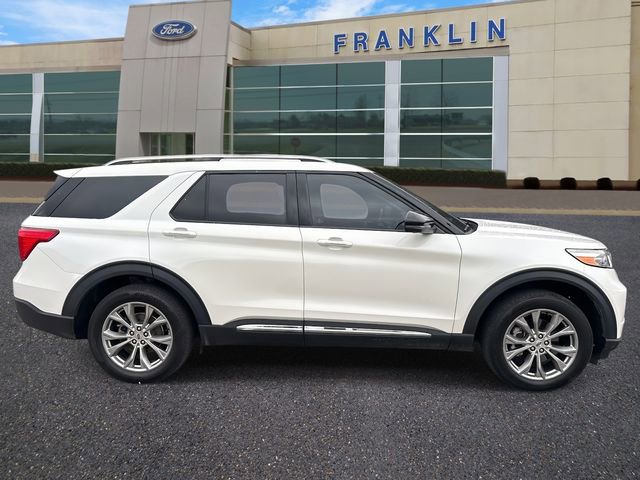 Certified 2022 Ford Explorer Limited w/ Equipment Group 301A image 6