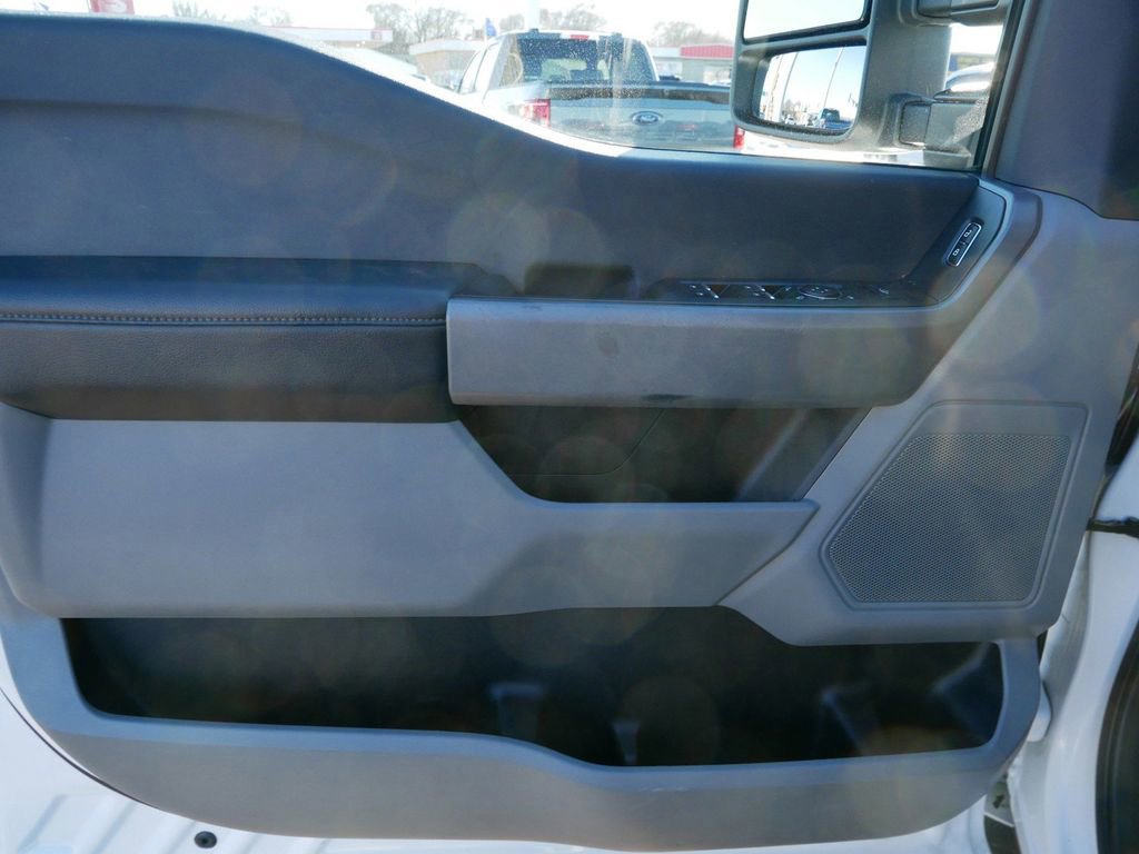 Certified 2024 Ford F350 XLT w/ FX4 Off-Road Package image 10