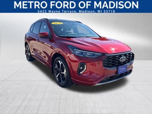 Certified 2023 Ford Escape ST-Line Elite w/ Premium Technology Package AWD/4WD image 8