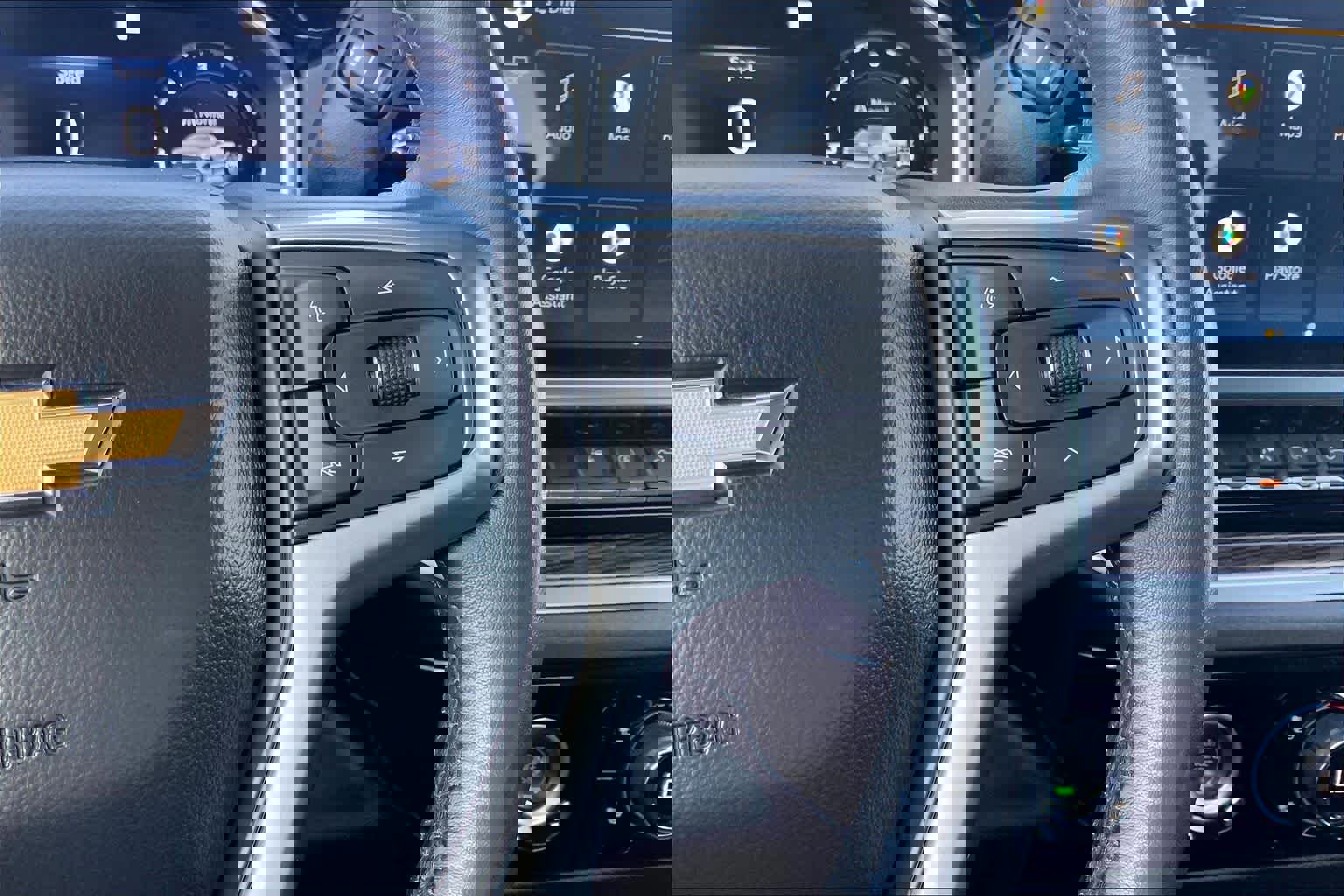 Used 2022 Chevrolet Silverado 1500 LT image 24