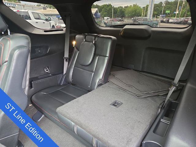 Certified 2025 Ford Explorer ST-Line w/ Premium Package AWD/4WD image 36