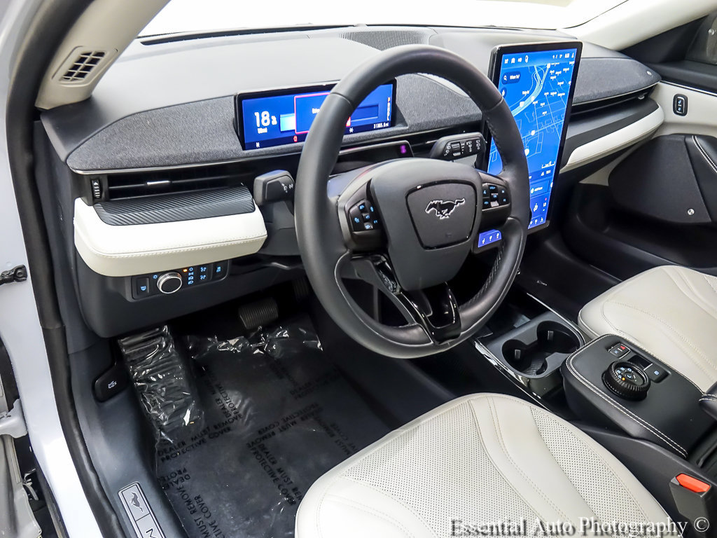 Certified 2022 Ford Mustang Mach-E Premium AWD/4WD image 10