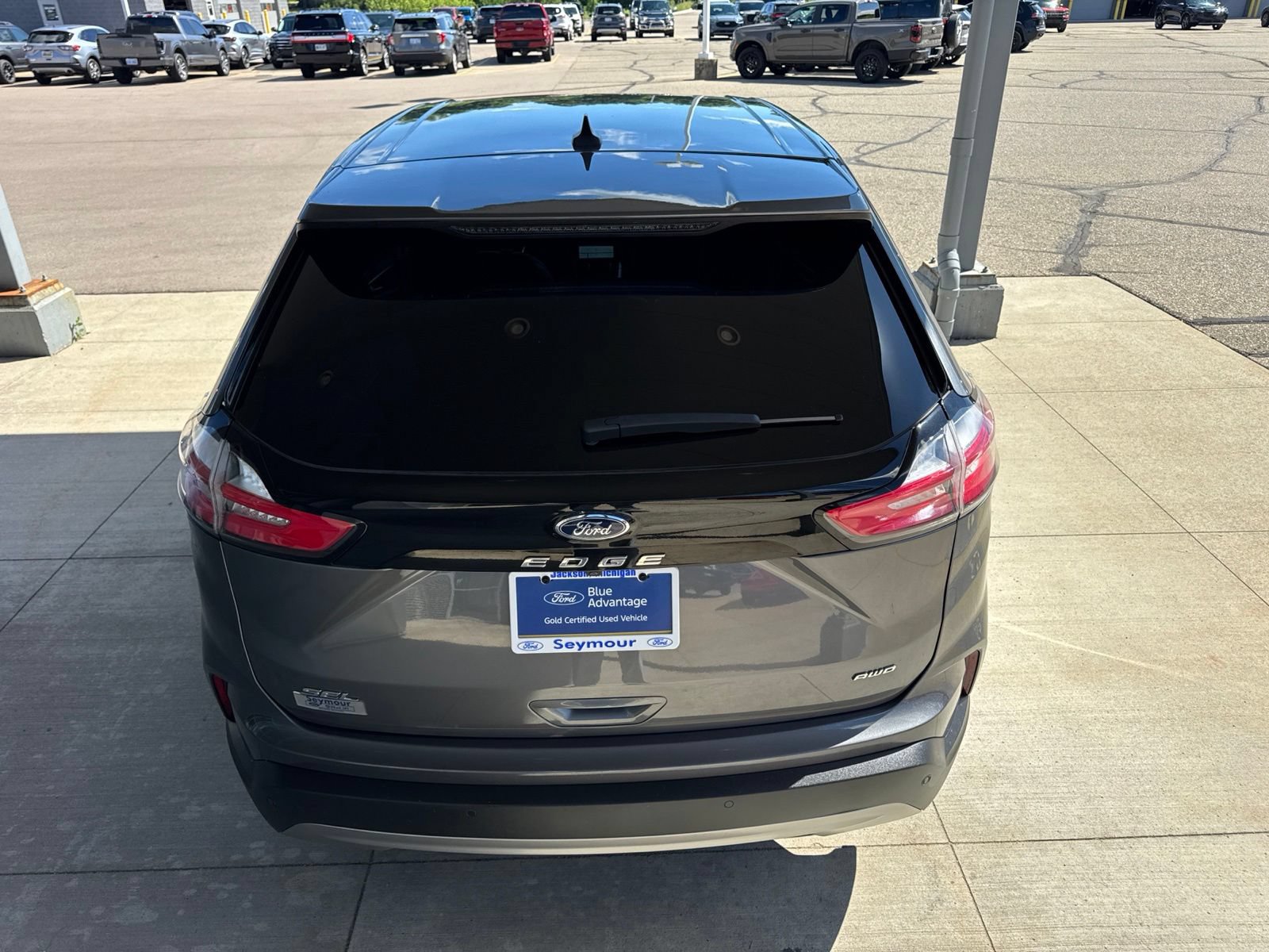 Certified 2024 Ford Edge SEL w/ Convenience Package AWD/4WD image 7