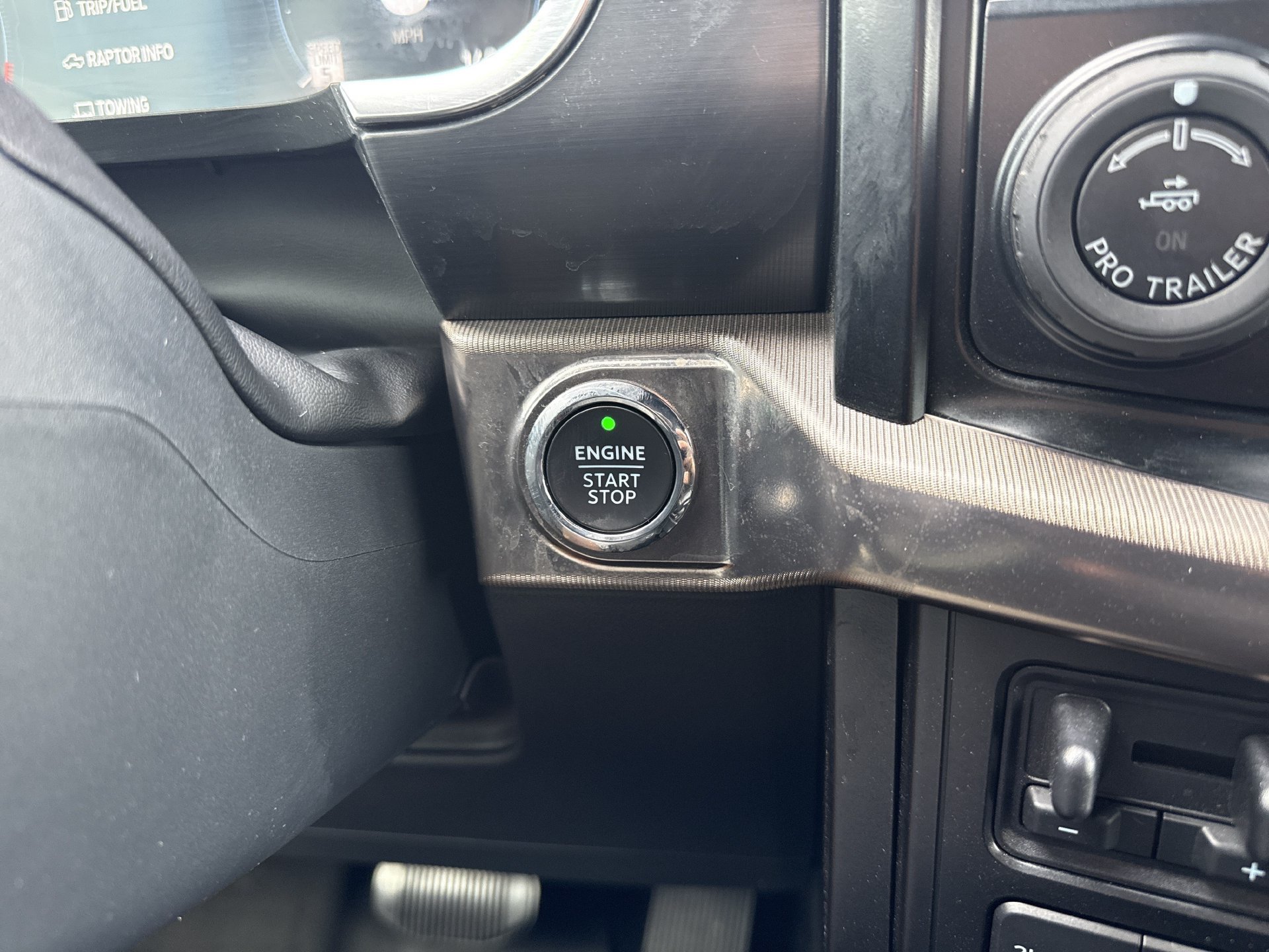 Certified 2023 Ford F150 Raptor AWD/4WD image 11