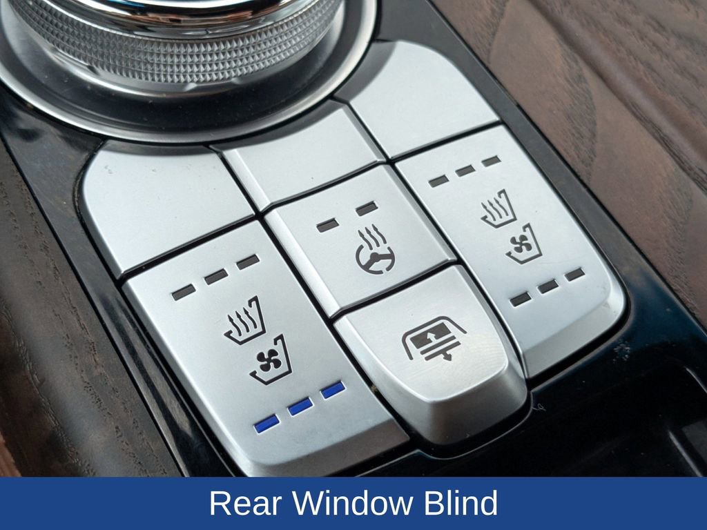 Used 2021 Genesis G90 3.3T Premium image 21