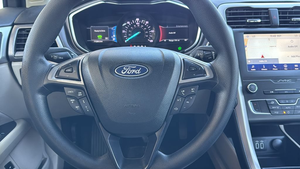 Certified 2020 Ford Fusion SE FWD image 10
