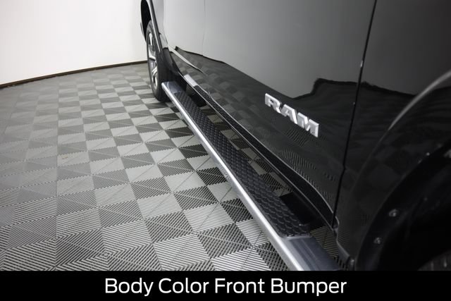 Used 2022 RAM 1500 Laramie w/ Sport Appearance Package AWD/4WD image 18