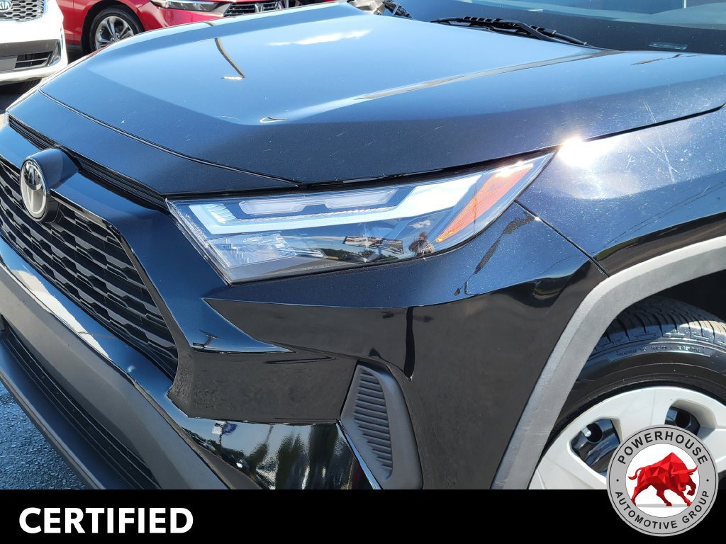 Used 2024 Toyota RAV4 LE FWD image 11