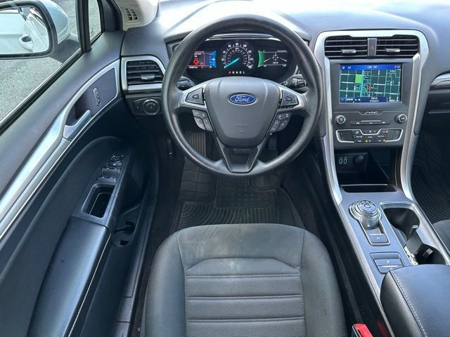 Certified 2020 Ford Fusion SE image 11