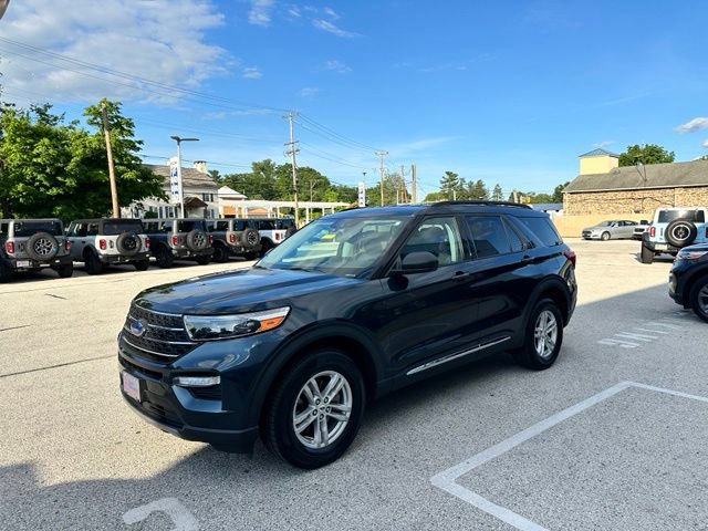 Certified 2023 Ford Explorer XLT w/ Equipment Group 202A AWD/4WD image 7