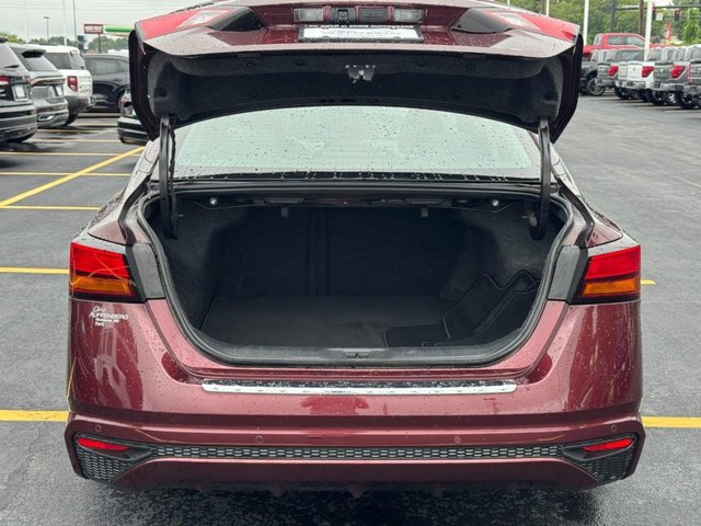Used 2023 Nissan Altima 2.5 SV FWD image 5
