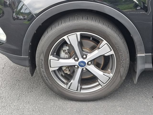 Certified 2018 Ford Escape SEL AWD/4WD image 33