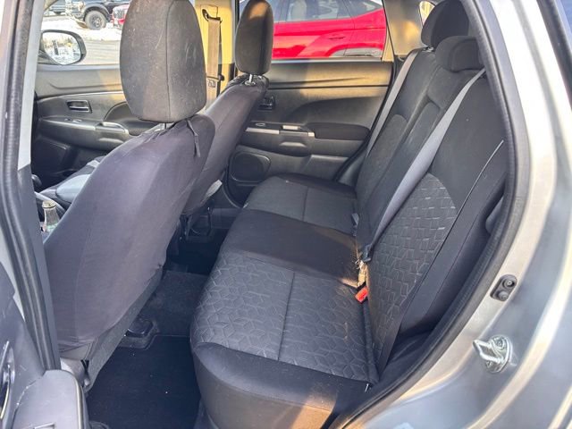 Used 2020 Mitsubishi Outlander Sport ES image 6