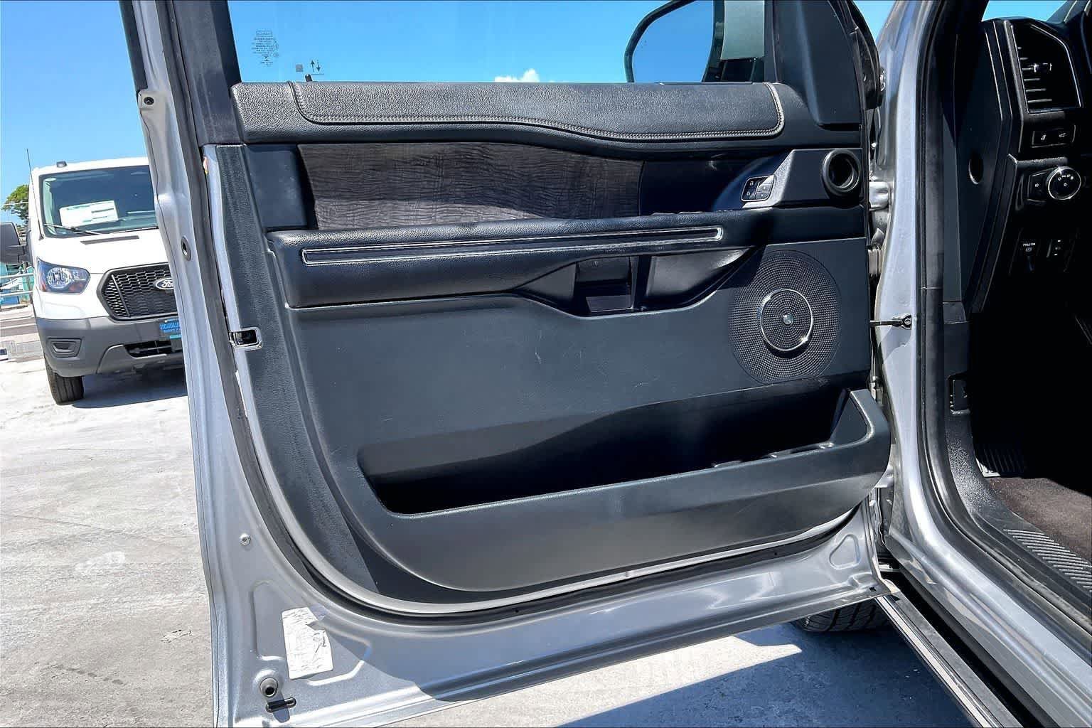 Certified 2021 Ford Expedition Max Limited RWD image 27