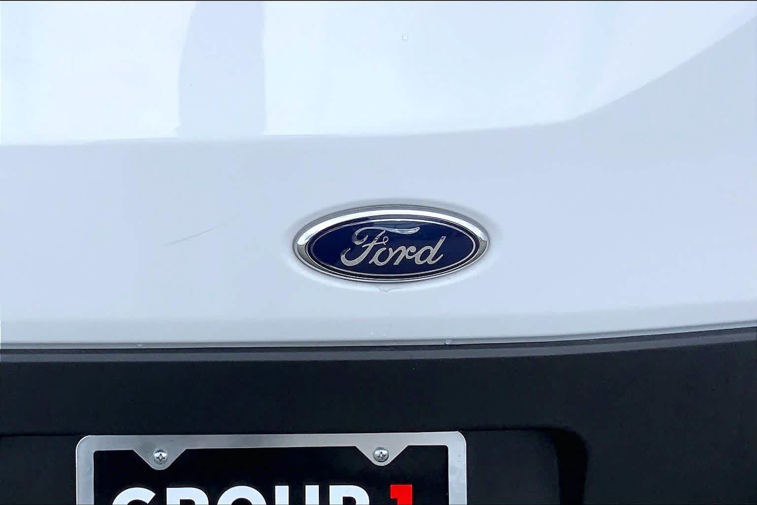 Certified 2025 Ford Transit 350 XLT RWD image 10
