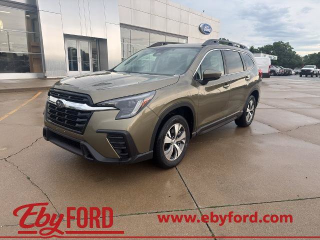Used 2025 Subaru Ascent Premium AWD/4WD image 1
