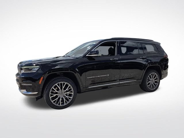 Used 2024 Jeep Grand Cherokee L Summit AWD/4WD image 5