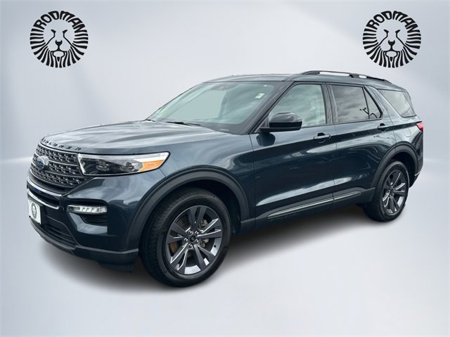 Certified 2022 Ford Explorer XLT w/ Equipment Group 202A