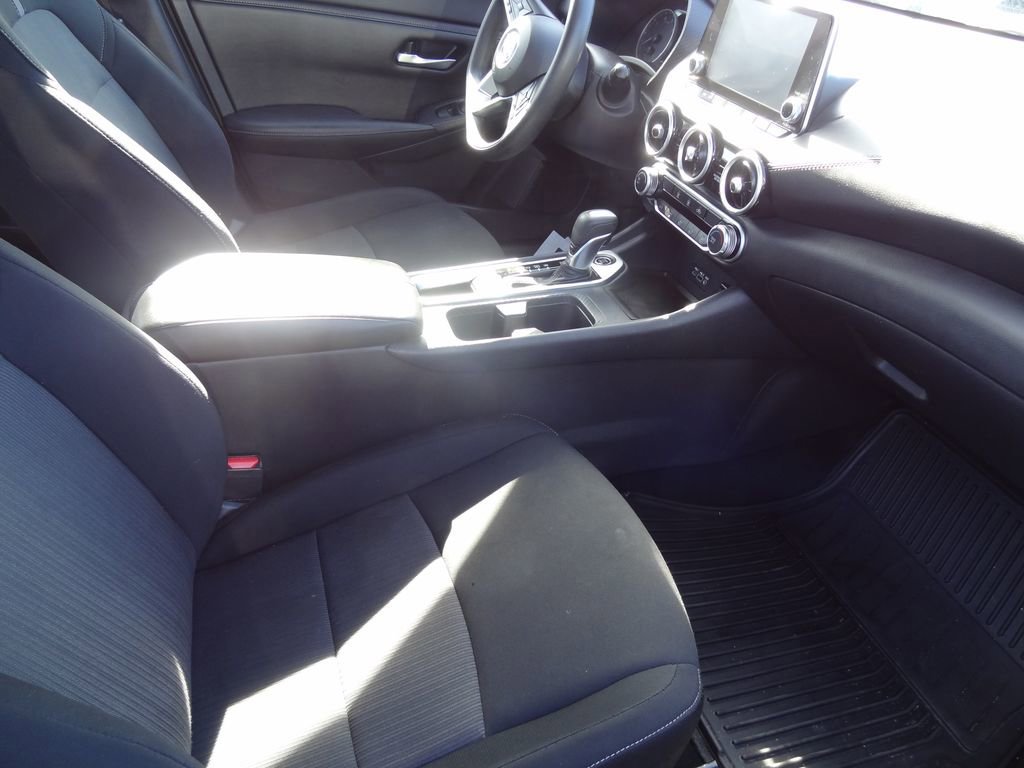 Used 2023 Nissan Sentra SV image 18