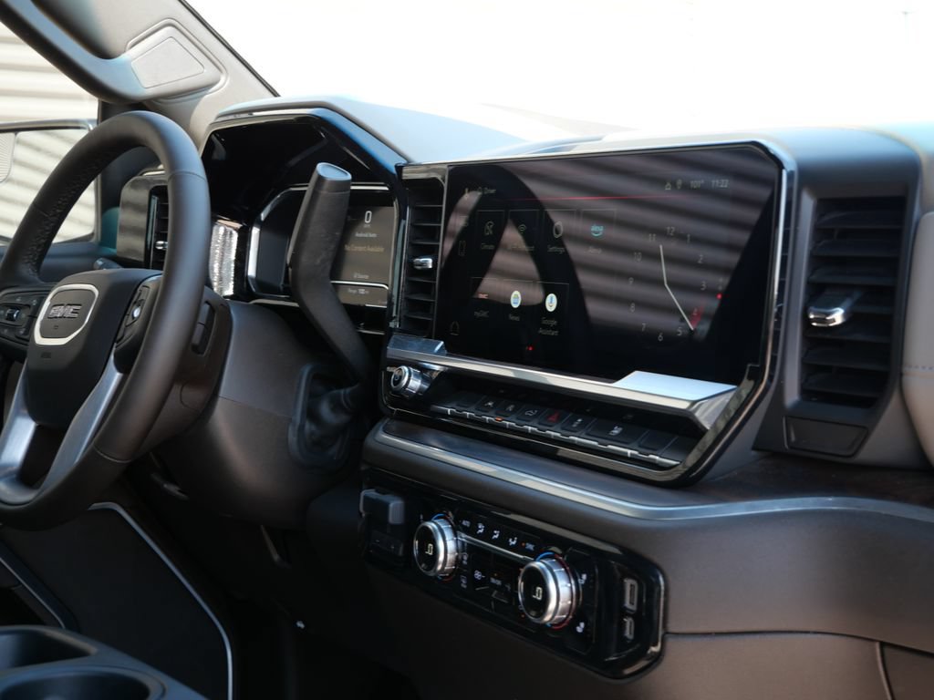 Used 2025 GMC Sierra 1500 SLT AWD/4WD image 21