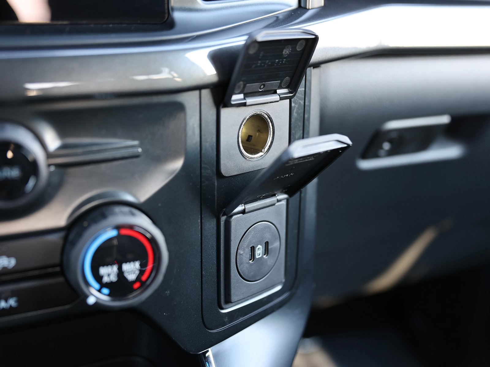 Certified 2024 Ford F150 STX w/ Tow/Haul Package image 30