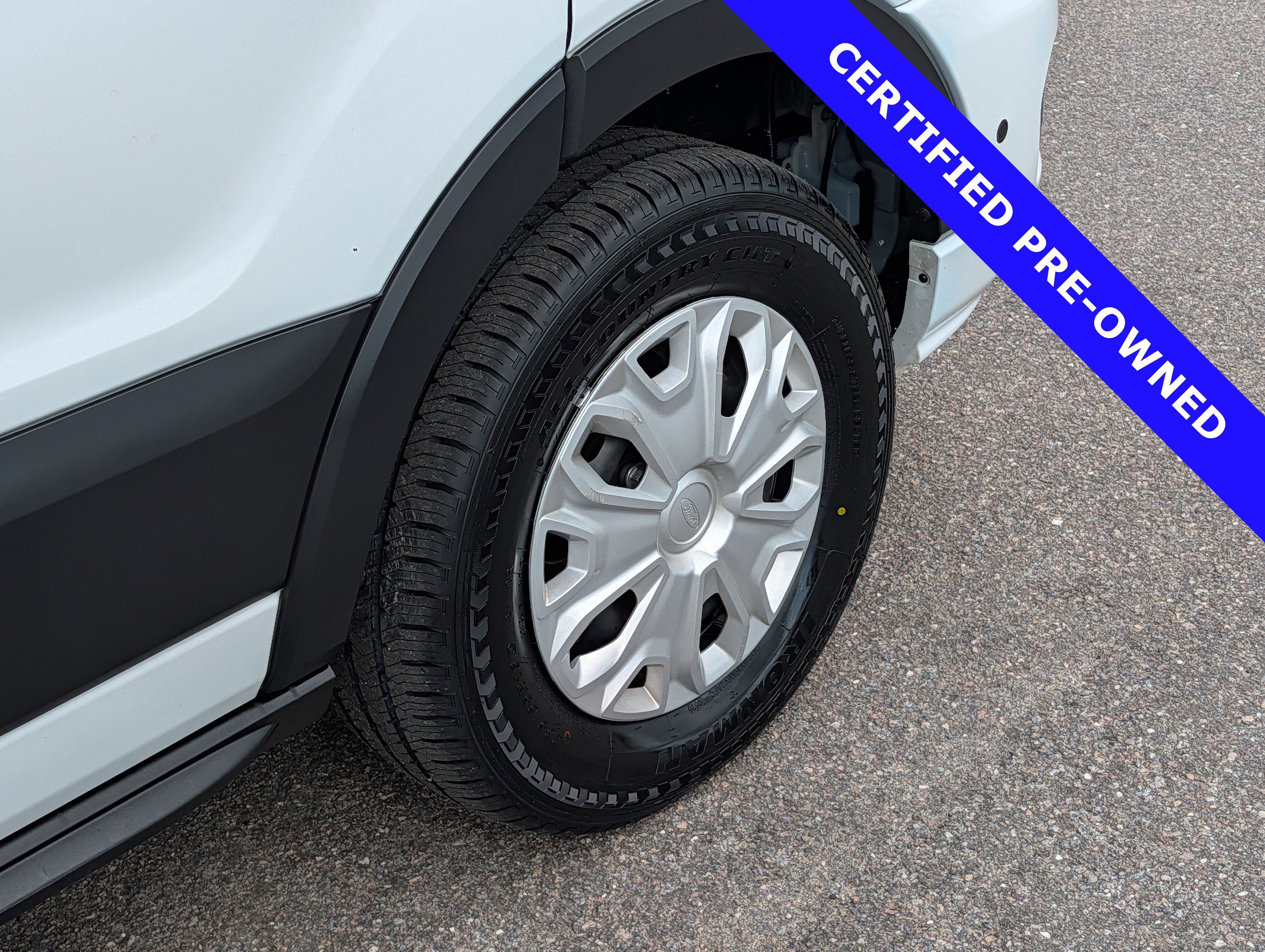 Certified 2025 Ford Transit 350 XLT RWD image 12