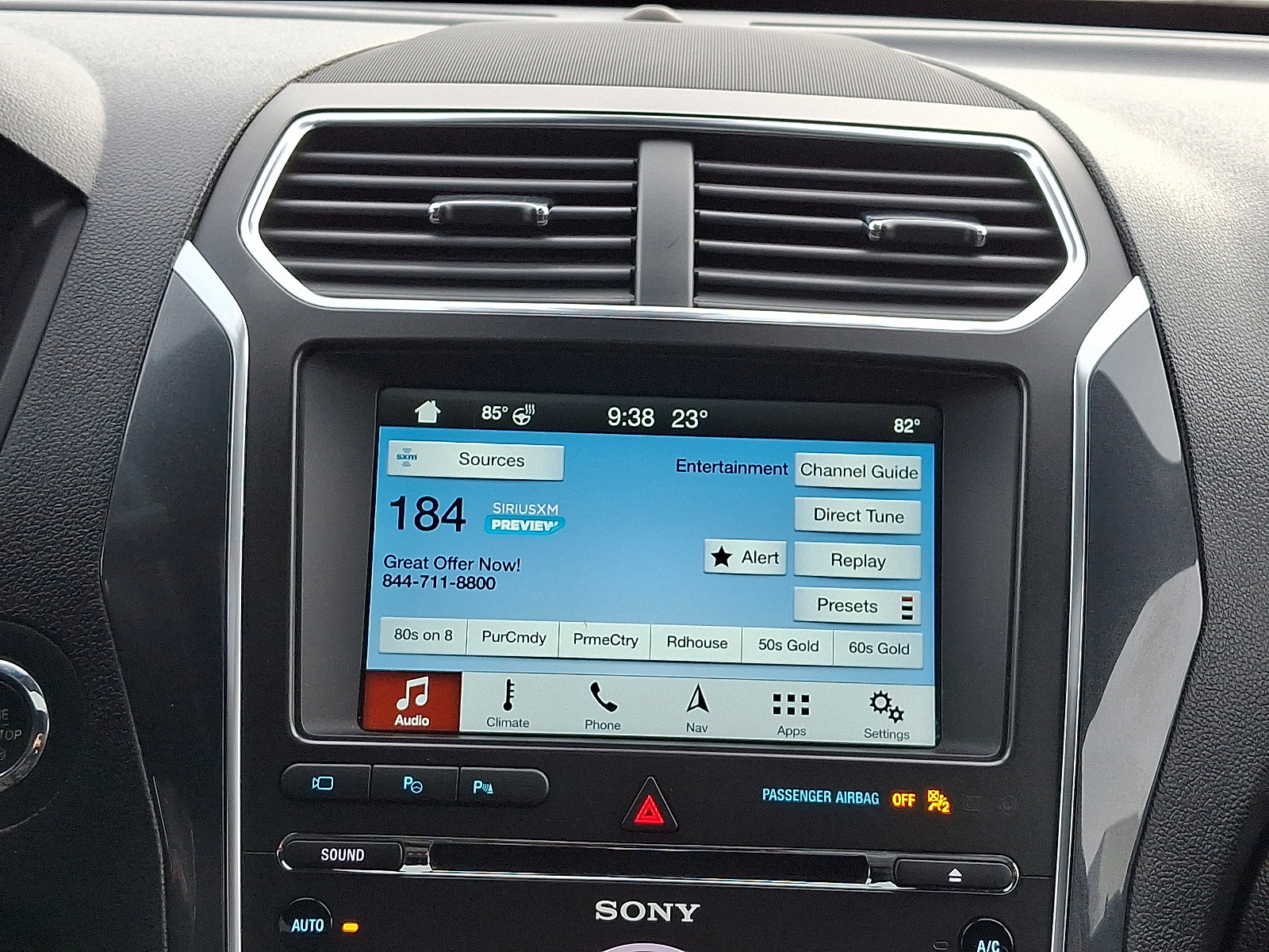 Certified 2018 Ford Explorer Limited w/ Equipment Group 301A image 18