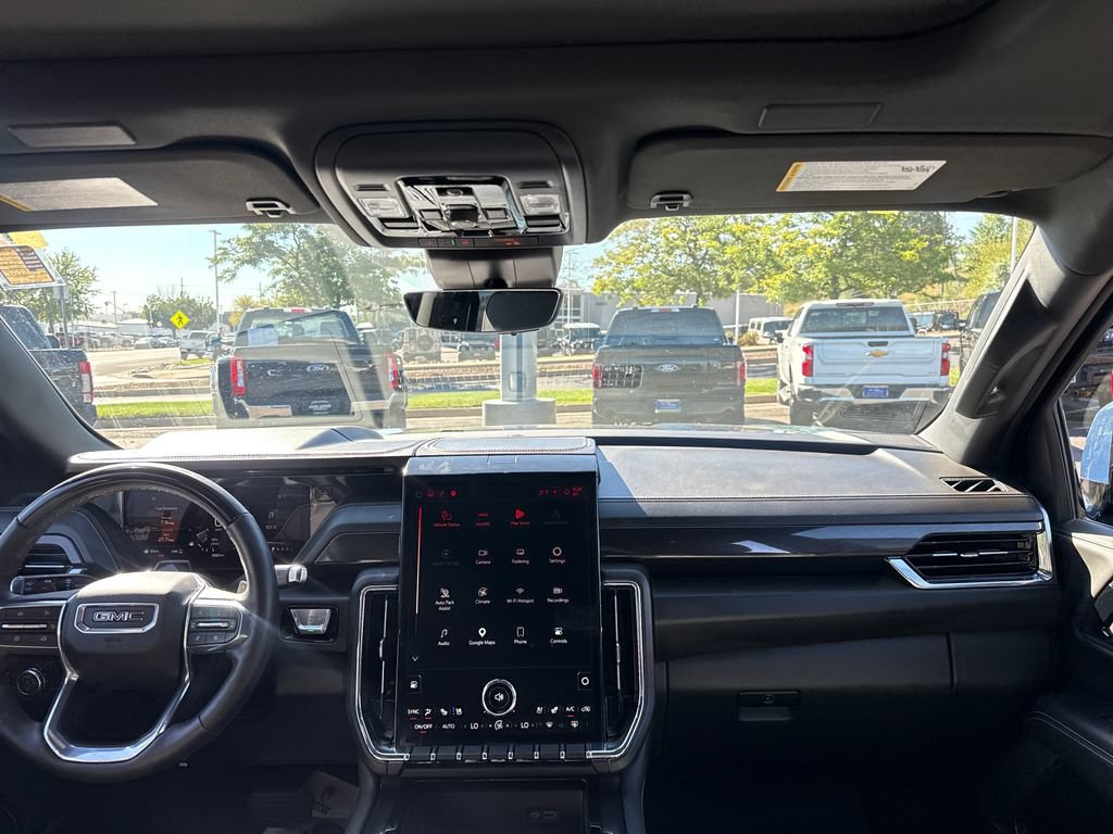 Used 2026 GMC Yukon XL Elevation w/ Elevation Premium Package AWD/4WD image 32