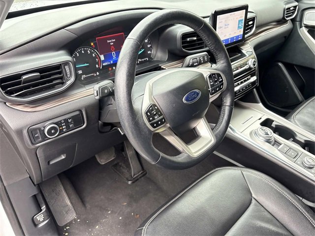 Certified 2024 Ford Explorer Limited image 30