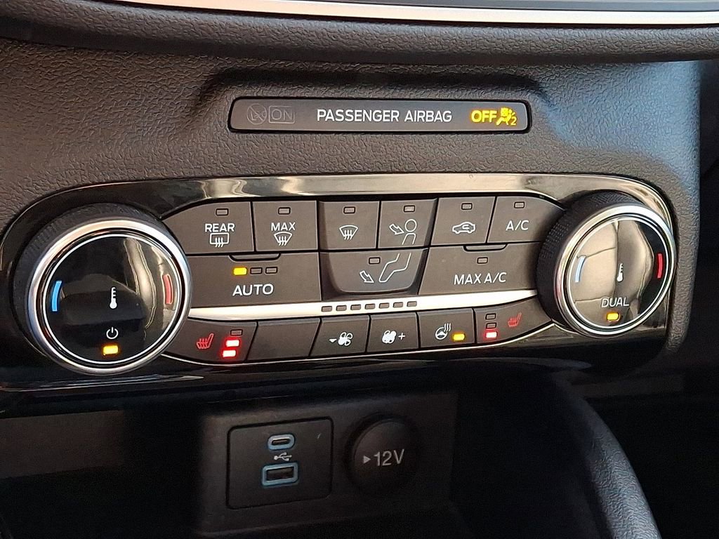 Certified 2022 Ford Escape SEL image 16