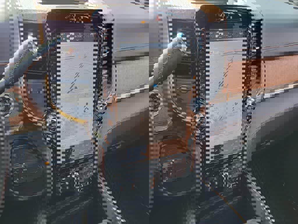 Used 2023 RAM 3500 Limited image 22