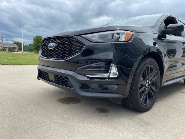 Certified 2024 Ford Edge ST-Line AWD/4WD image 15