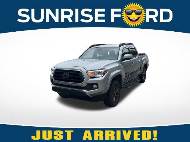 Used 2023 Toyota Tacoma SR5 w/ Technology Package RWD image 1
