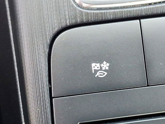 Certified 2022 Ford Escape SE AWD/4WD image 23