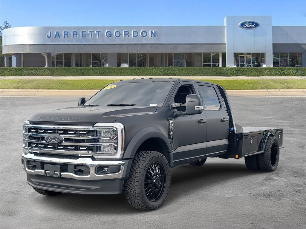 Certified 2026 Ford F550 4x4 Crew Cab Super Duty image 2
