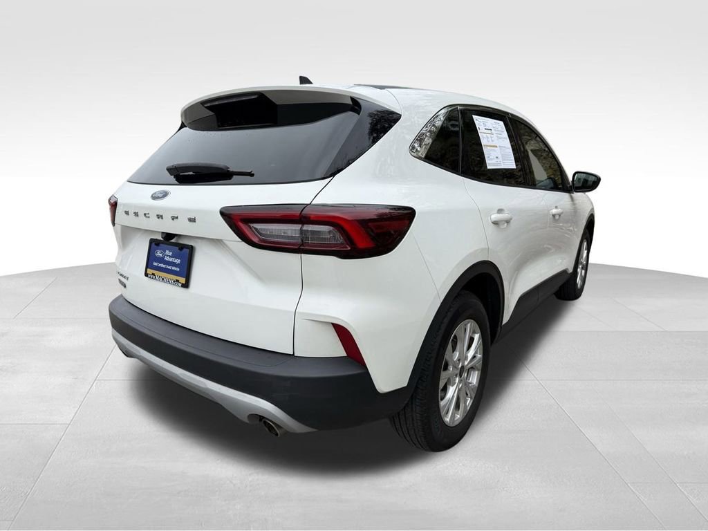 Certified 2023 Ford Escape Active image 5