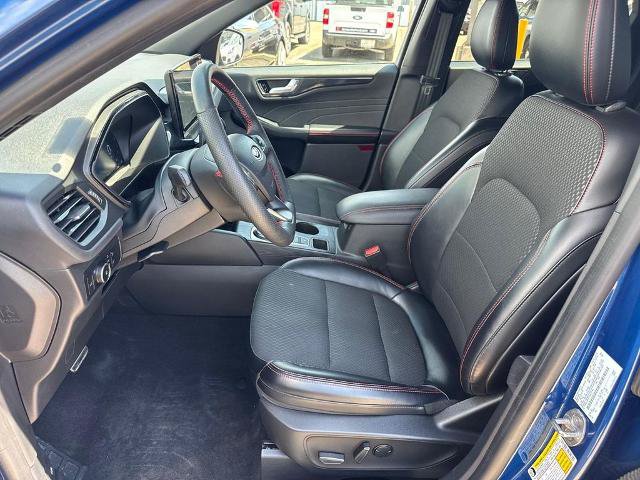 Certified 2023 Ford Escape ST-Line Elite AWD/4WD image 8