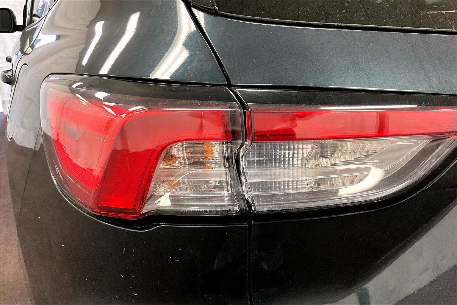 Certified 2022 Ford Escape SEL image 28