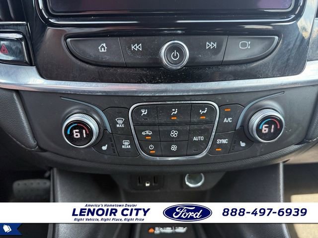 Used 2023 Chevrolet Traverse LT FWD image 26